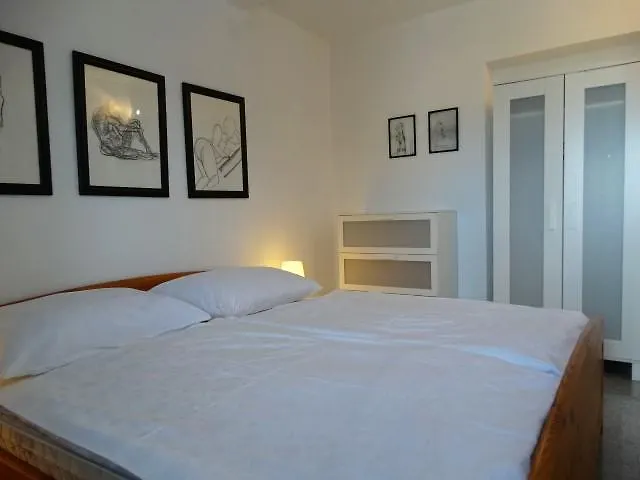 Apartments Julia Pula