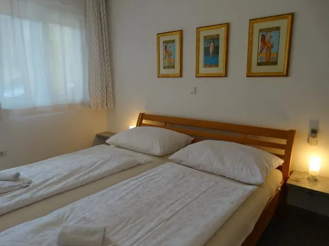 Apartments Julia Pula